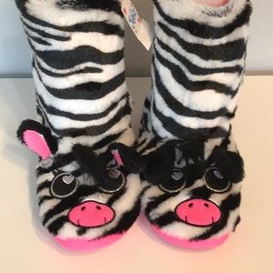 NWT Justice Zebra Slippers (Girls’)